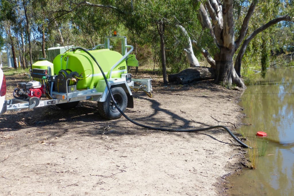 1000L GlidePath™ Farm Spray Trailer With Pump