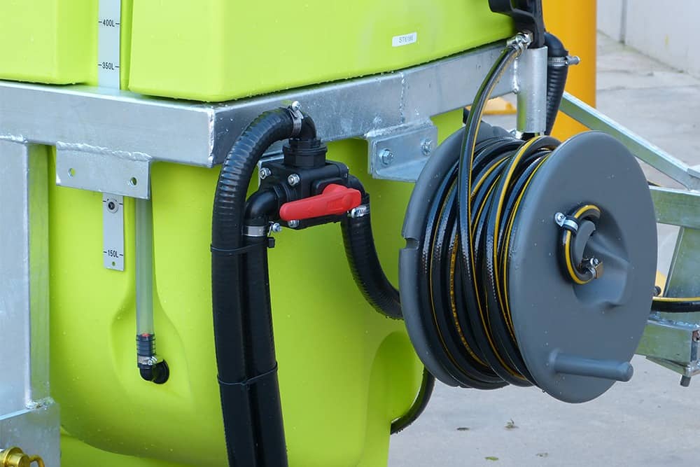 600L LinkOn™ 3PL Tractor Boom Sprayer, 75l/min pump and 3-way reg