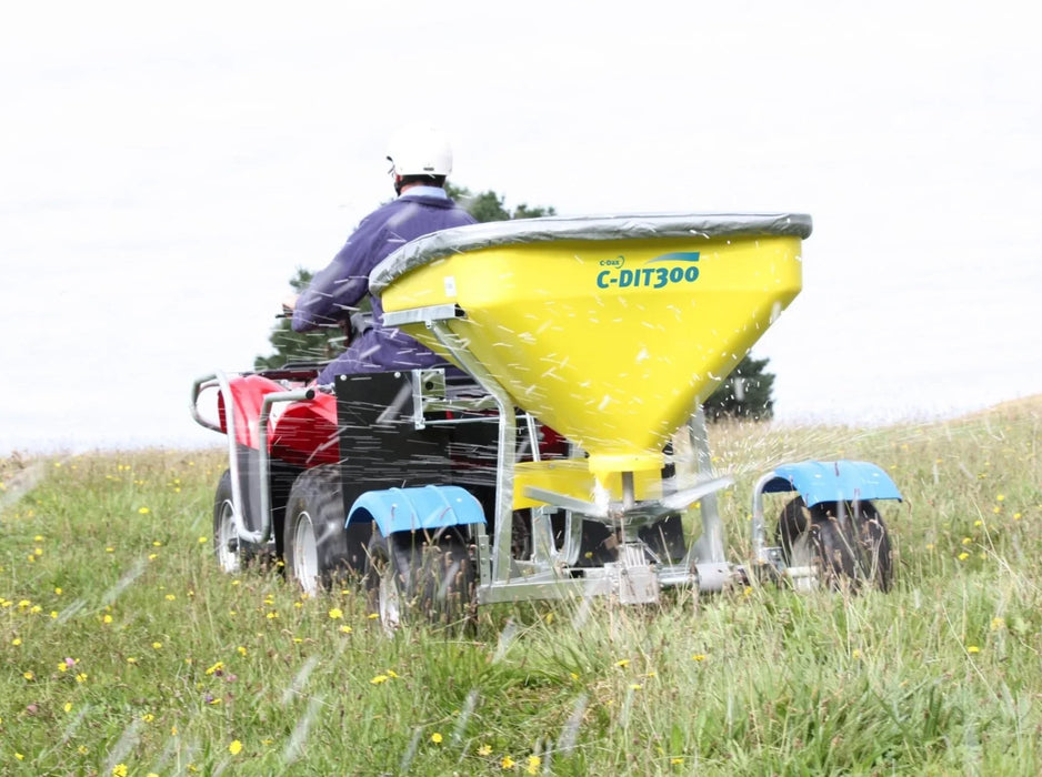CDIT-300 Litre Trailing Spreader