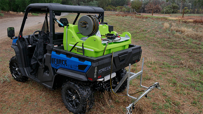 300L OnDeck™ UTV Sprayer 8.3lpm, 100 psi, 30m reel