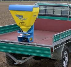 C-DAX 12-Volt SpreadMaster With Quick Attach Bracket