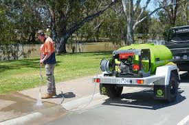 TTI 1000L  Petrol Powered xTreme™ Pressure Cleaning Trailer