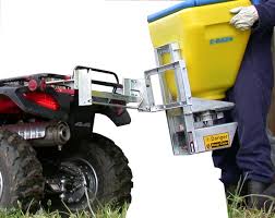 C-DAX 12-Volt SpreadMaster With Quick Attach Bracket